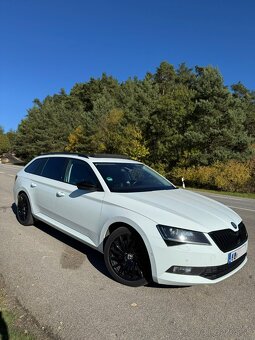 Škoda Superb Combi 2.0 TSI 4x4 Style - 2