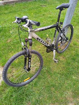 Kellys Quartz, horský bicykel 26 - 2