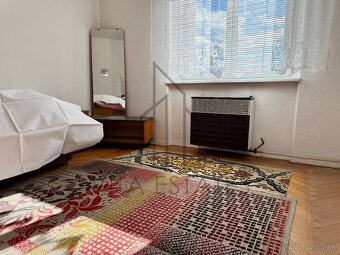 🏡 Na predaj veľkometrážny byt s balkónom - Nováky - 2