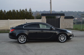 Opel Insignia 2.0CDTi r.v.2010,2.majitelka, Kup SR. Top stav - 2