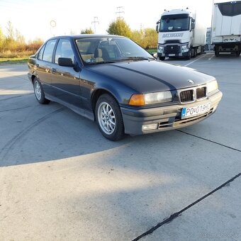 BMW 318i - E36 - 2