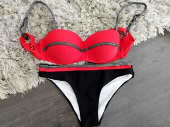 Dvojdielne plavky push up. M/38 červená + čierna - 2