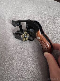 Smith&Wesson model 38 Airweight “bodyguard” - 2