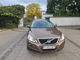 XC 60 2.4 D5 AWD(136kw) 4x4 - 2