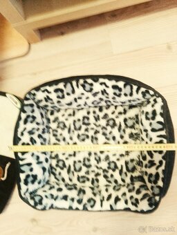 Pelech s kobercom na hranie - 2