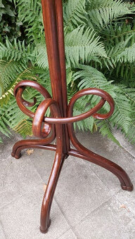 Trumeaukleiderstock THONET - 2