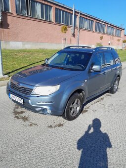 Subaru forester 2.5 2010 LPG AT - 2