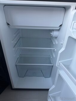 Mini chladnička Guzanti 100% stav - 2