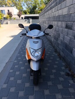 Honda Lead 100 - 2