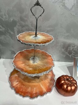 elegantný 3-poschodový podnos - 2