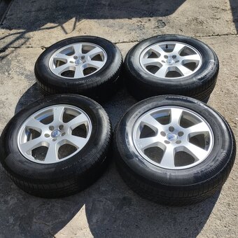 17"-235/65R17 Continental VOLVO Zimne. - 2