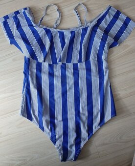Modro biele plavky s volánikmi SHEIN, v. XL/XXL - 2