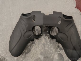 Gumeny Obal na PS5 Dual edge kontroler 20e - 2