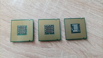 [REZERVOVANÉ] Staré Intel procesory - 2