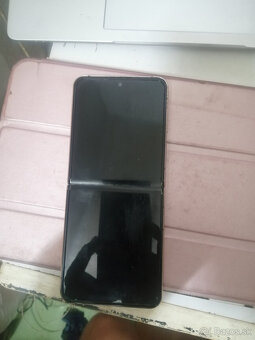Samsung Z flip 4 - 2