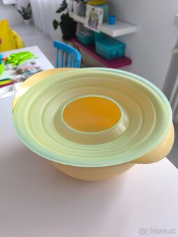Tupperware pomôcka na šľahanie a miešanie - 2