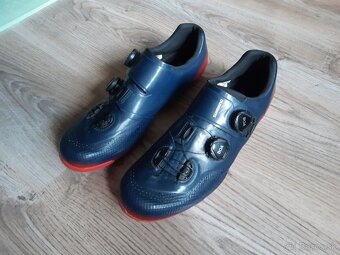 Shimano Sh-Rc702 tretry, červená, EU 45 - 2
