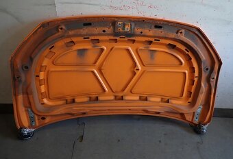 VW Caddy 2015- kapota - 2