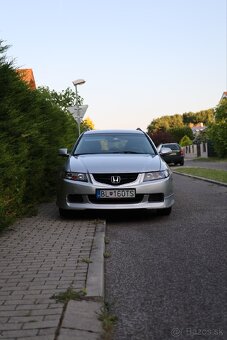 Honda Accord Tourer 2.0 iV-TEC 114kW rok 2004 - 2