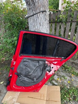 Pravé zadné dvere BMW 1 (e87) /438/ JAPANROT - 2