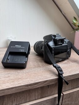 Nikon D3400 - 2