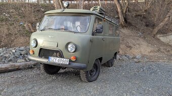 UAZ 452 Buchanka - 2