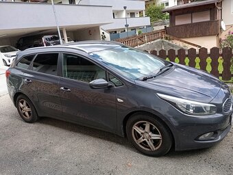 Kia ceed kombi 66kw 90koni - 2
