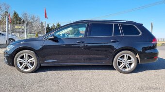 Volkswagen Golf Variant 2.0TDI Highline DSG za 11.900 € - 2