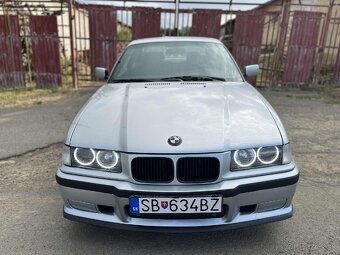 BMW E36 318is Coupe 103kw - 2