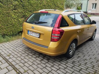 Predám Kia combi - 2