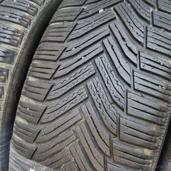 Zimné pneumatiky 215/55R17 MICHELIN - 2