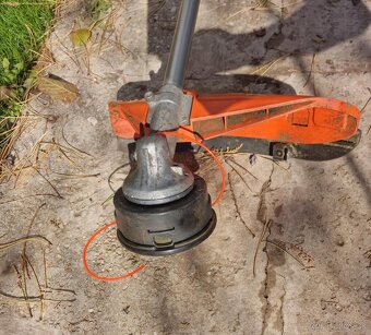 Krovinorez STIHL FS120 - 2