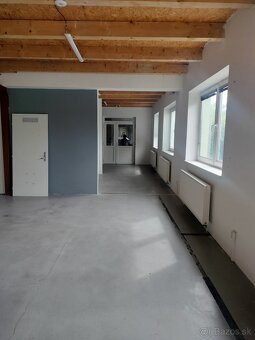 Sklad s parkovacími miestami - 2