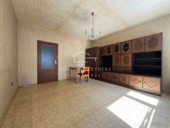 Veľký 1 izbový  byt (46 m2), Vn. Okružná, Komárno - 2