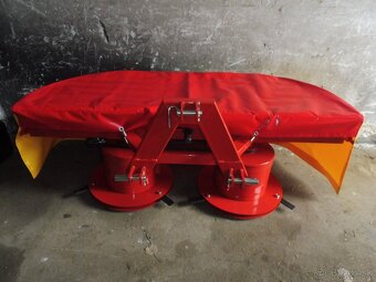 predám kosačku k malotraktoru nebo traktoru, je predná,130cm - 2