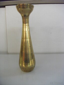Predám starú mosadznú vázu. - 2