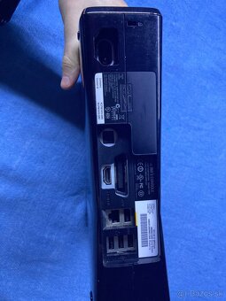 Predám Xbox 360 S - 2