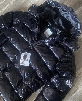 Bunda moncler XL - 2