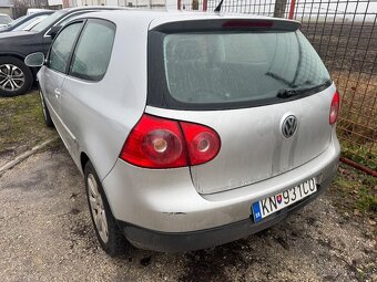 Volkswagen golf V - 2