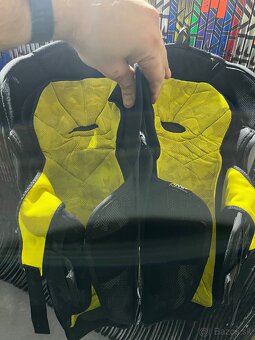 Holenné chrániče BAUER SUPREME 3s 16” - 2