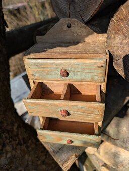 Vintage drobná komoda - 2