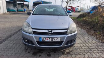 Opel Astra H 1.8 92 kW - 2