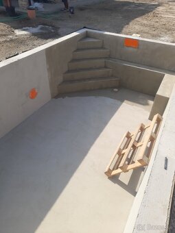 Poklatka zamkovej dlažby EXTERIER - 2