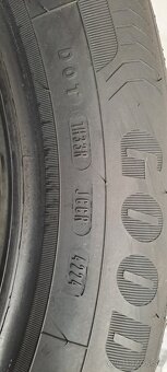 Predam nove letne pneu Goodyear 215/55 R17 94V - 2