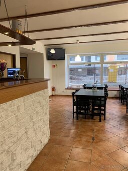 Pizzeria - 2