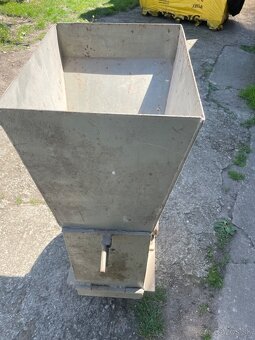 Šrotovník obilia - 2