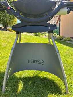 Plynovy gril Weber - 2