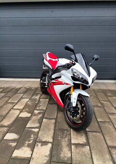 Yamaha YZF-R1 RN19 - 2
