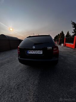 Škoda Octavia - 2