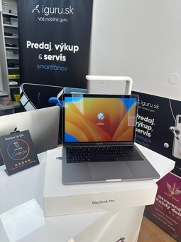 Apple MacBook Pro 13" (2017) - 2